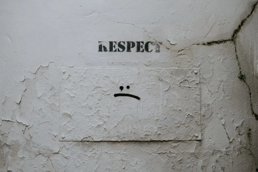 signs your friend doesn't respect you - criticize