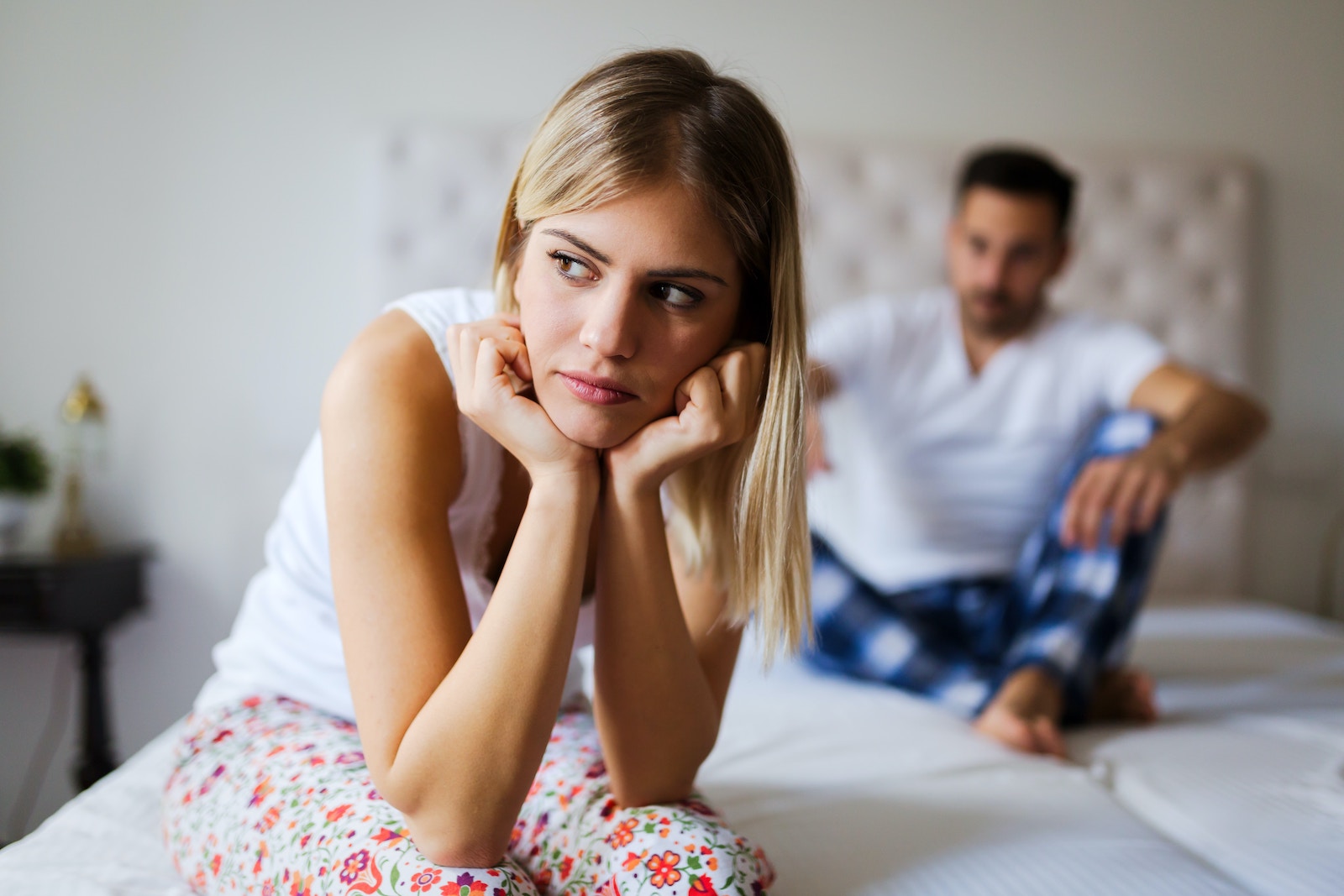 Signs He Doesn't Want to Sleep with You: Red Flags to Watch Out - Poke